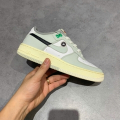 NIKE AIR FORCE 1 LOW LV8 2 'SPLIT LIGHT SILVER' DZ2660-001 SIZE 36.5 - GIÀY 2HAND CHÍNH HÃNG
