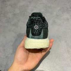 ADIDAS ULTRABOOST PARLEY F36191 SIZE 38 - GIÀY THỂ THAO - GIÀY 2HAND