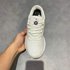 NIKE AIR WINFLO 10 'WHITE METALLIC SILVER' – DV4023 102 – SIZE 37.5 – GIÀY 2HAND CHÍNH HÃNG