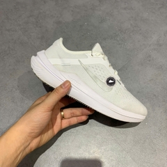 NIKE AIR WINFLO 10 'WHITE METALLIC SILVER' – DV4023 102 – SIZE 37.5 – GIÀY 2HAND CHÍNH HÃNG