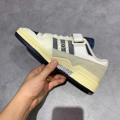 ADIDAS FORUM 84 LOW 'OFF WHITE COLLEGIATE NAVY' GZ6427 SIZE 39 1/3 - GIÀY 2HAND CHÍNH HÃNG