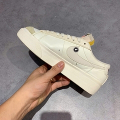 GIÀY NIKE BLAZER LOW PLATFORM 'TRIPLE SAIL' DJ0292-105 SIZE 37.5 - GIÀY 2HAND CHÍNH HÃNG