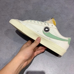 NIKE BLAZER LOW '77 PREMIUM 'CERTIFIED FRESH' DO9799-100 SIZE 42 - GIÀY 2HAND CHÍNH HÃNG