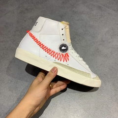 NIKE BLAZER MID '77 VINTAGE ZIG ZAG SIZE 42 – GIÀY 2HAND CHÍNH HÃNG