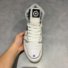 GIÀY NIKE AIR JORDAN 1 MID 'WHITE CEMENT' 554724-115 SIZE 42.5 – GIÀY 2HAND CHÍNH HÃNG