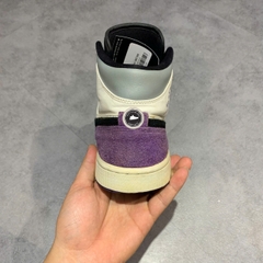 NIKE AIR JORDAN 1 MID SE VARSITY PURPLE 852542 105 SIZE 42.5 - GIÀY 2HAND CHÍNH HÃNG