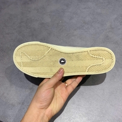 ​NIKE BLAZER LOW '77 PREMIUM “CERTIFIED FRESH” – DO9799-100 – GIÀY 2HAND CHÍNH HÃNG