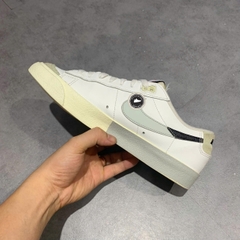 NIKE BLAZER LOW '77 “SPLIT” – DZ2544-100 – GIÀY 2HAND CHÍNH HÃNG