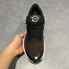 NIKE AIR ZOOM WINFLO 8 – CW3419-006 – GIÀY 2HAND