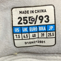 MIZUNO CITY WIND MID 'WHITE CREAM BLACK' – D1GH212801 – GIÀY 2HAND CHÍNH HÃNG