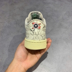 REEBOK CLUB C TOM & JERRY ALL-OVER – GIÀY 2HAND