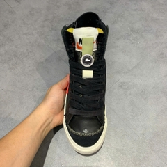 NIKE BLAZER MID '77 JUMBO BLACK BRIGHT CRIMSON DD3111-001 - GIÀY 2HAND