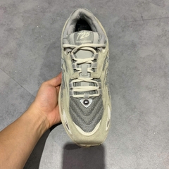 NEW BALANCE 725 'LIGHT GREY' – ML725AA SIZE 42.5 – GIÀY 2HAND CHÍNH HÃNG PVN18683