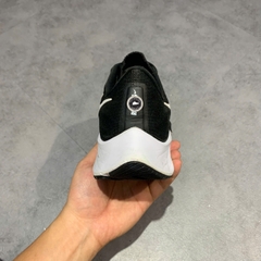 NIKE AIR ZOOM PEGASUS 37 'BLACK WHITE' BQ9646-002 – SIZE 44 – GIÀY 2HAND CHÍNH HÃNG