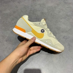 👟 NIKE VENTURE RUNNER 'WHITE GREY' CK2944-100 SIZE 42.5 GIÀY 2HAND CHÍNH HÃNG