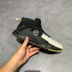 ADIDAS DAME 5 'LA HEEM, THE DREAM' EE4049 SIZE 42 – GIÀY 2HAND CHÍNH HÃNG