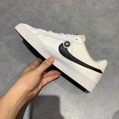 NIKE COURT ROYALE AC 'WHITE BLACK' BQ4222-103 SIZE 42.5 – GIÀY 2HAND CHÍNH HÃNG