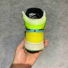 AIR JORDAN 1 MID SE 'AURORA GREEN' BQ6931-037 SIZE 37.5 GIÀY 2HAND CHÍNH HÃNG