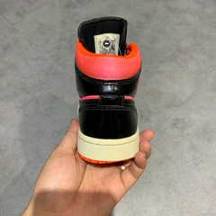 AIR JORDAN 1 MID 'HOT PUNCH' BQ6472-600 SIZE 36.5 GIÀY 2HAND CHÍNH HÃNG