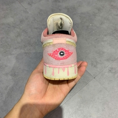 JORDAN 1 LOW GS 'STRAWBERRY ICE CREAM' CW7104-601 SIZE 38 GIÀY 2HAND CHÍNH HÃNG