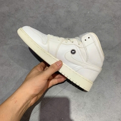 AIR JORDAN 1 MID 'TRIPLE WHITE' 554725-129 SIZE 38 GIÀY 2HAND CHÍNH HÃNG