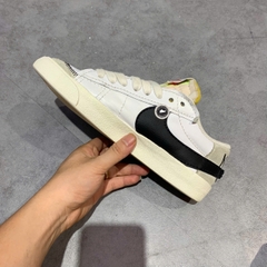 NIKE BLAZER LOW '77 JUMBO WHITE BLACK DN2158-101 SIZE 42 GIÀY 2HAND