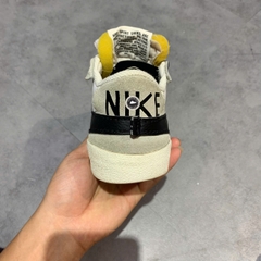 NIKE BLAZER LOW '77 JUMBO WHITE BLACK DN2158-101 SIZE 42 GIÀY 2HAND