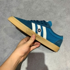 ADIDAS ADIEASE – EE6121 SIZE 42 2/3 GIÀY 2HAND CHÍNH HÃNG