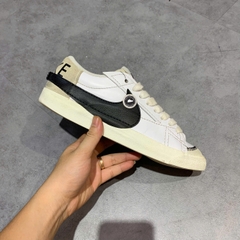 NIKE BLAZER LOW ’77 JUMBO WHITE BLACK DN2158 101 SIZE 43 GIÀY 2HAND CHÍNH HÃNG