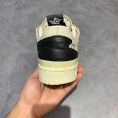 ADIDAS FORUM 84 LOW 'OFF WHITE GREEN' HQ6938 SIZE 43 1/3 GIÀY 2HAND CHÍNH HÃNG