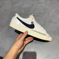 NIKE BLAZER LOW ’77 VINTAGE ‘BLACK WHITE’ DA6364 001 SIZE 42.5 GIÀY 2HAND CHÍNH HÃNG