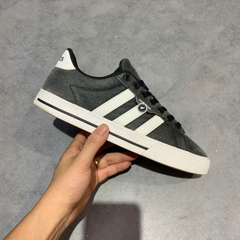 ADIDAS DAILY 3.0 ‘CORE BLACK CLOUD WHITE CORE BLACK’ FW7033 SIZE 42 2/3 GIÀY 2HAND CHÍNH HÃNG