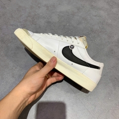 NIKE BLAZER LOW '77 VINTAGE DA6364-101 SIZE 40.5 GIÀY 2HAND