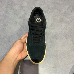 PUMA CARACAL SUEDE 'BLACK WHITE GOLD' 370304-12 SIZE 40 GIÀY 2HAND CHÍNH HÃNG