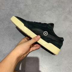 PUMA CARACAL SUEDE 'BLACK WHITE GOLD' 370304-12 SIZE 40 GIÀY 2HAND CHÍNH HÃNG