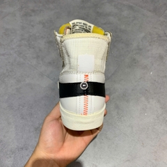 NIKE BLAZER MID ’77 JUMBO WHITE BLACK DD3111-100 SIZE 42 GIÀY 2HAND CHÍNH HÃNG