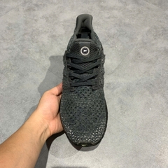 ADIDAS ULTRABOOST CLIMA LIMITED “CARBON” CQ0022 SIZE 42 2/3 – GIÀY 2HAND CHÍNH HÃNG