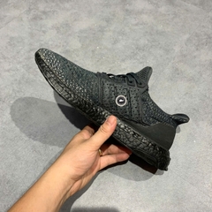 ADIDAS ULTRABOOST CLIMA LIMITED “CARBON” CQ0022 SIZE 42 2/3 – GIÀY 2HAND CHÍNH HÃNG