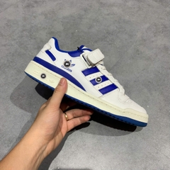 ADIDAS FORUM LOW “WHITE/ROYAL BLUE” FY7756 SIZE 42 2/3 – GIÀY 2HAND CHÍNH HÃNG