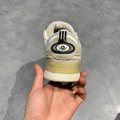 ADIDAS ADI2000 LACE-UP SNEAKERS – SIZE 41 1/3 – GIÀY 2HAND