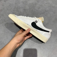 NIKE BLAZER LOW ’77 VINTAGE DA6364 101 SIZE 43 GIÀY 2HAND