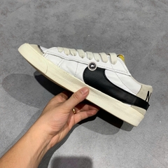 NIKE BLAZER LOW ’77 JUMBO WHITE/WHITE/SAIL/BLACK – SIZE 44 – GIÀY 2HAND
