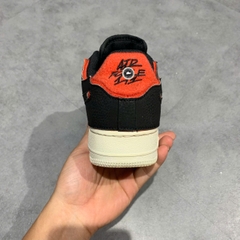 NIKE AIR FORCE 1/1 LOW BLACK CHILE RED – DD2429 001 SIZE 41 – GIÀY 2HAND CHÍNH HÃNG