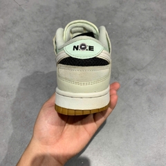 NIKE DUNK LOW SCRAP SEA GLASS DB0500 100 – GIÀY 2HAND CHÍNH HÃNG PVN19182