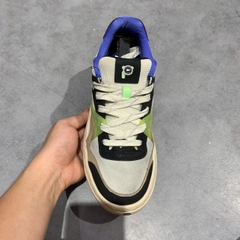 FILA FUSION CLASSIC SKATE SHOES ‘BLACK WHITE BLUE’ – T12M322201FSP SIZE 40 – GIÀY 2HAND CHÍNH HÃNG