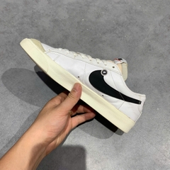 NIKE BLAZER LOW ’77 VINTAGE – DA6364 101 SIZE 40 – GIÀY 2HAND CHÍNH HÃNG