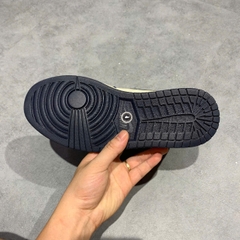 AIR JORDAN 1 RETRO HIGH OG “OBSIDIAN UNIVERSITY BLUE” 555088-140 SIZE 40.5 GIÀY 2HAND CHÍNH HÃNG PVN19837