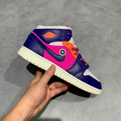 AIR JORDAN 1 MID (GS) – REGALY PURPLE FIRE PINK (mã 555112-602) SIZE 40 GIÀY 2HAND CHÍNH HÃNG PVN19800
