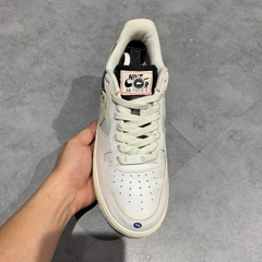 NIKE AIR FORCE 1 LOW “POP ART” DV1229-111 SIZE 41 GIÀY 2HAND CHÍNH HÃNG PVN19843