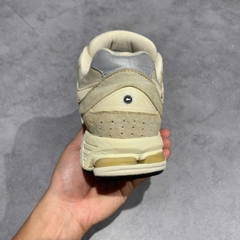 NEW BALANCE 2002R M2002RCC SIZE 42.5 GIÀY 2HAND CHÍNH HÃNG PVN19860